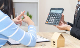 Stamp Duty: Bombay HC rules stamp duty cannot be charged for past transactions